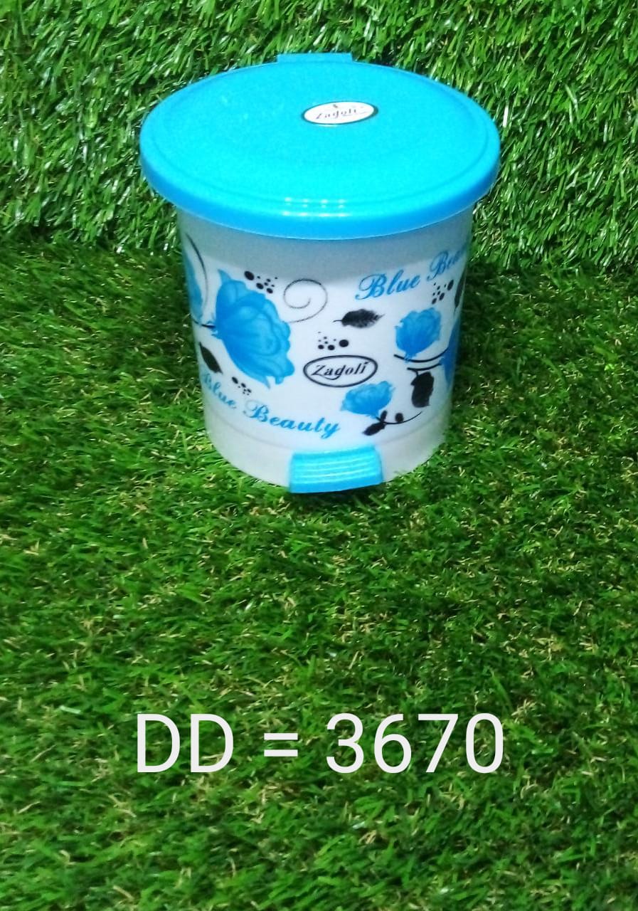 3670 Plastic Pedal Dustbin/Desk Dustbin DeoDap